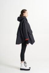 BiBi 2258 Cep Detaylı Siyah Kadın Panço