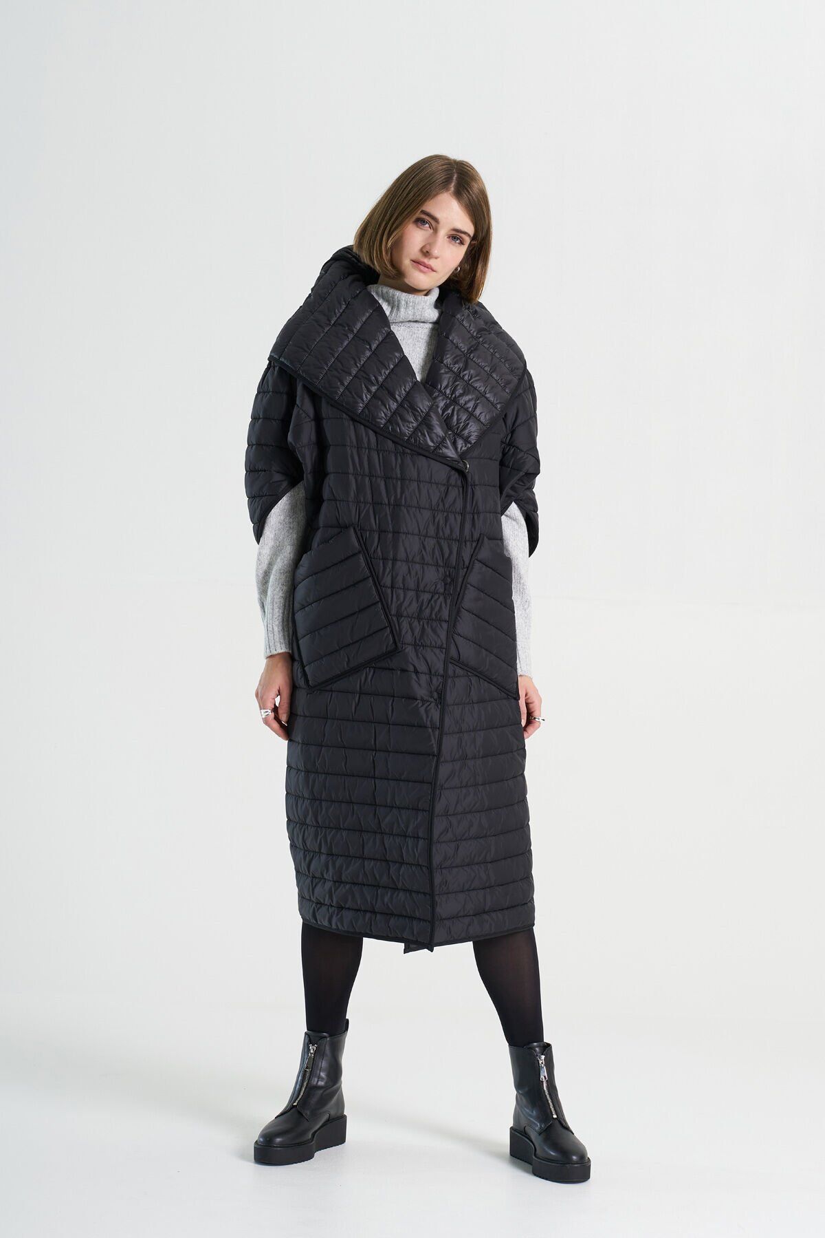 BiBi 2066 Kapüşonlu, Siyah Yarım Kollu Yelek Mont