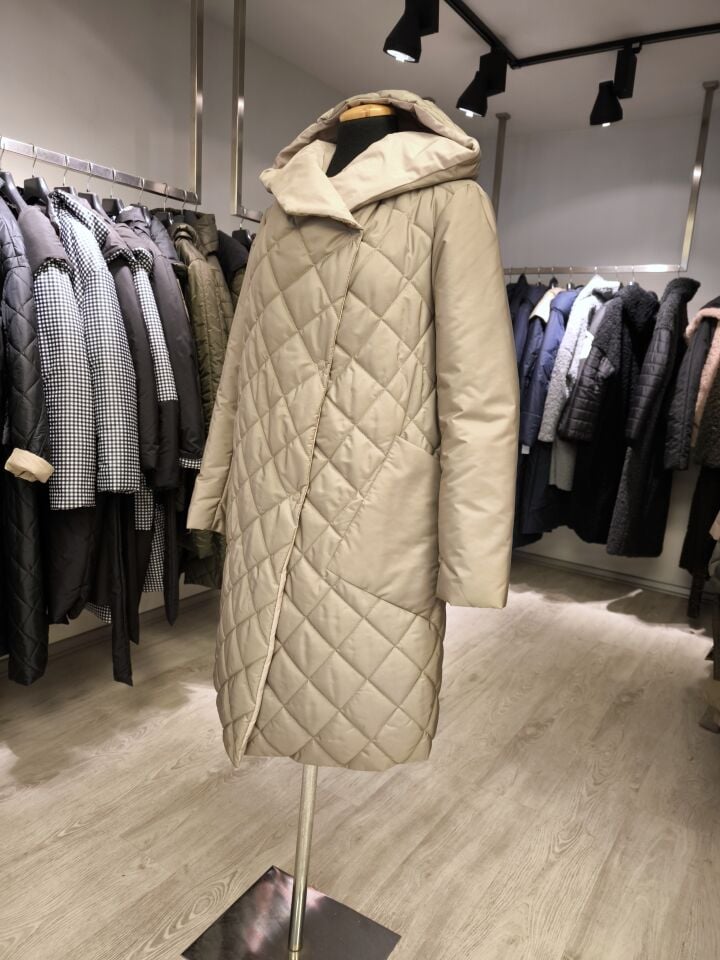 BiBi 137 Baklava Kapitoneli Bej Kadın Kaban