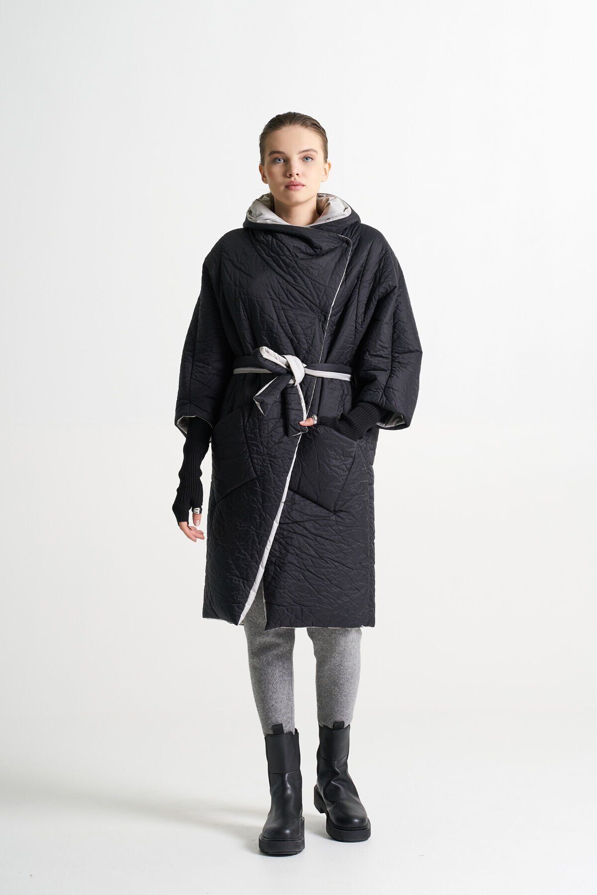 BiBi 2064 Kuşaklı Çift Taraflı Kapüşonlu Kadın Mont