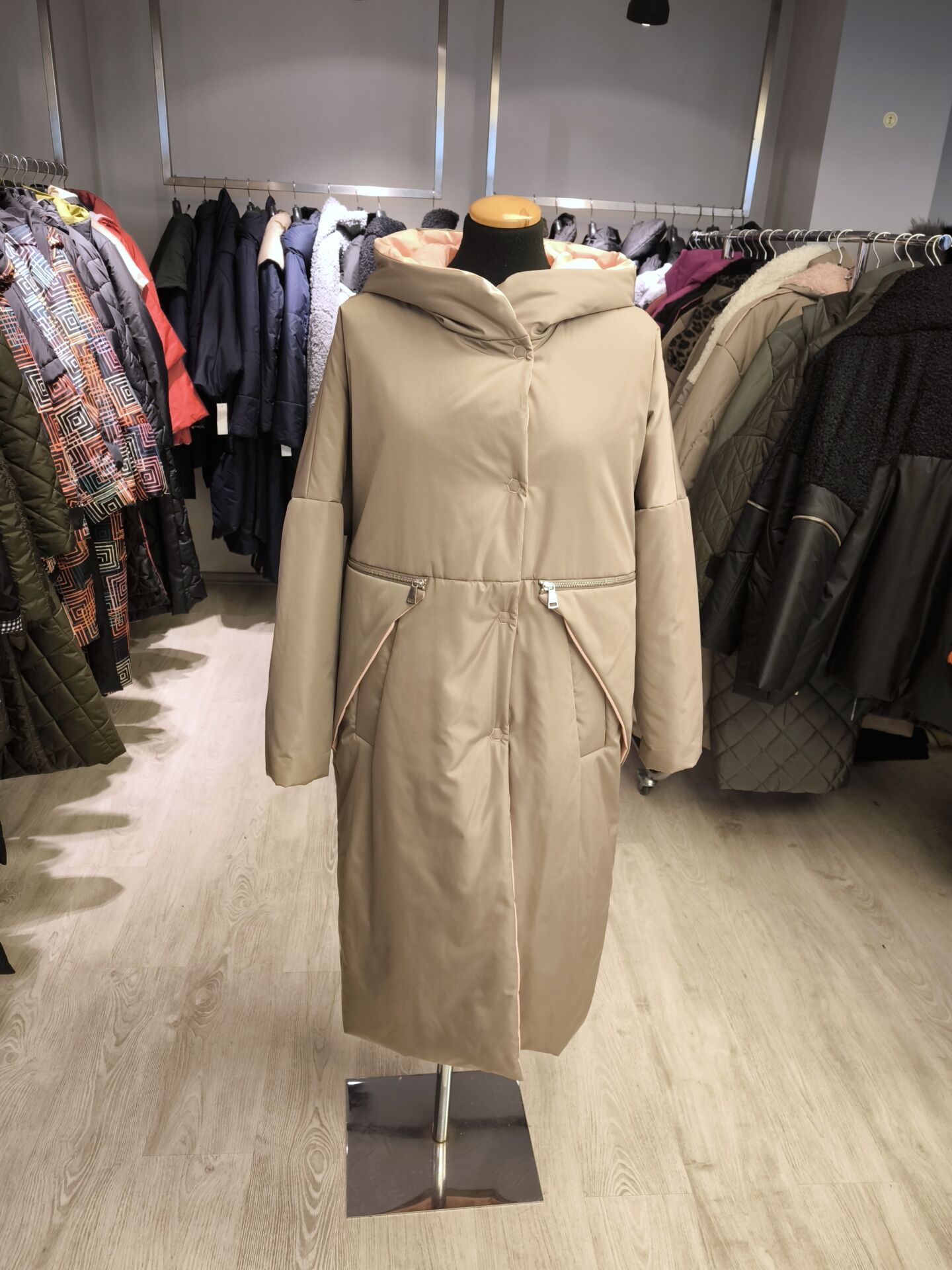 BiBi 2532 Cep Detaylı Bej Uzun Kadın Kaban