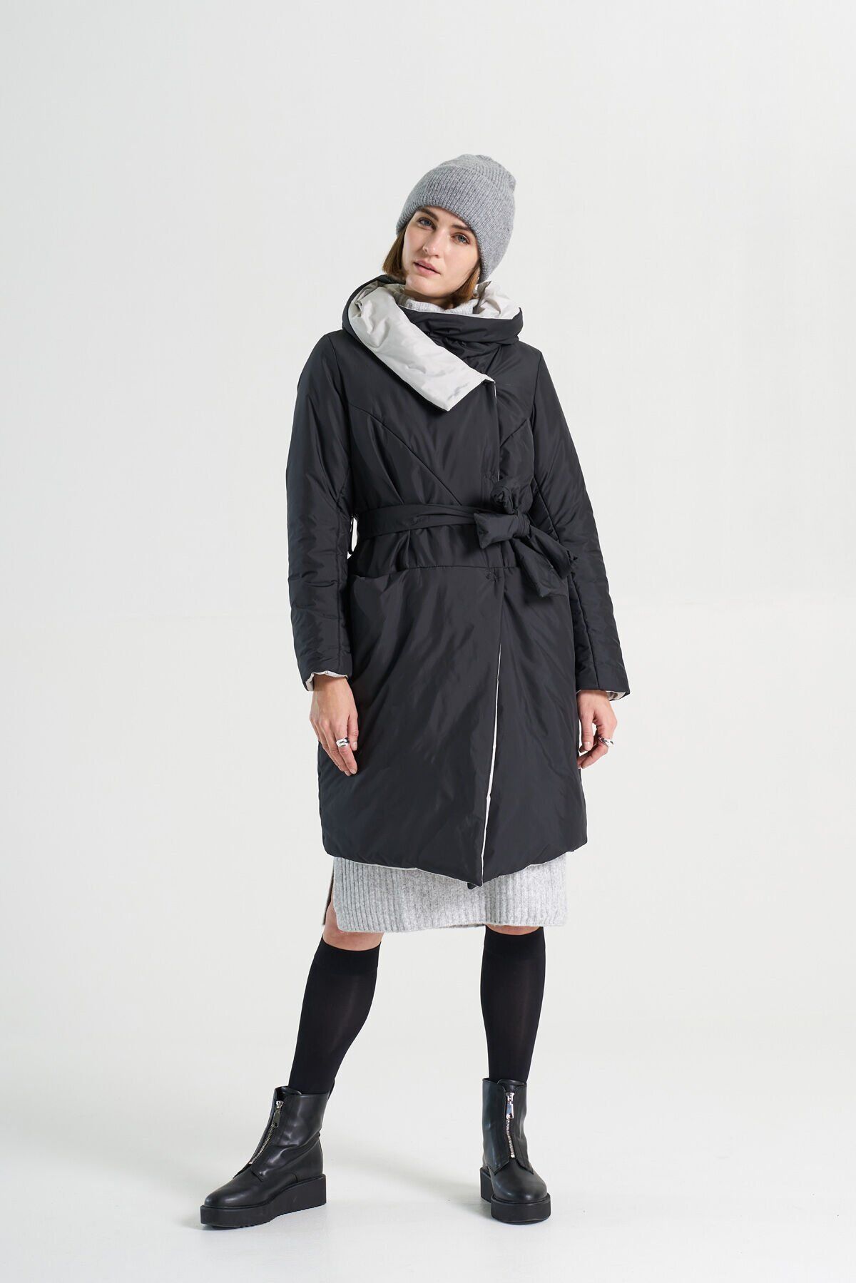 BiBi 2102 Kuşaklı Siyah Mont