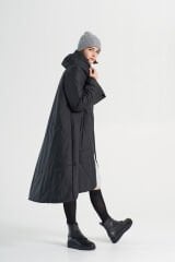 BiBi 2136 Siyah Kloş Etekli Kadın Mont