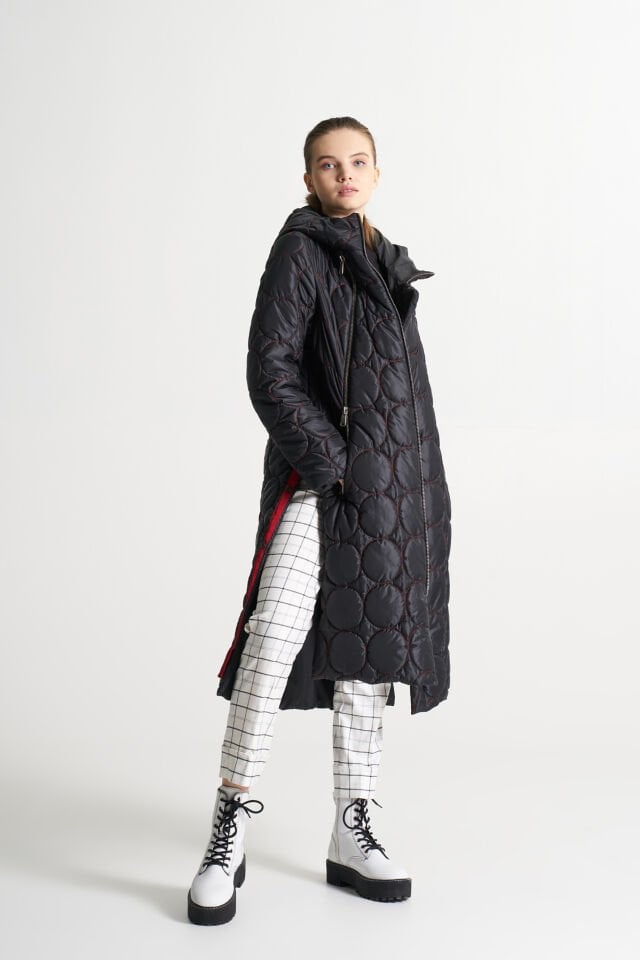 BiBi 2220 Kapitoneli Fermuar Detaylı Siyah Kadın Mont