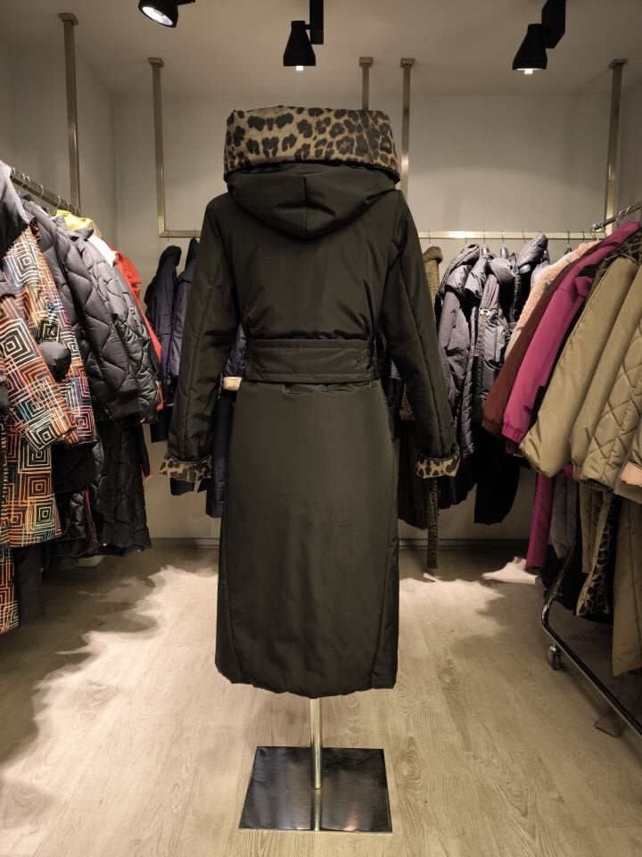 BiBi 2528 İçi Leoparlı Beli Büzgülü Siyah Kadın Kaban