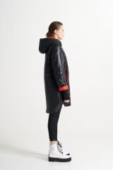 BiBi 2300 Kırmızı Dikiş Detaylı Siyah Kadın Mont