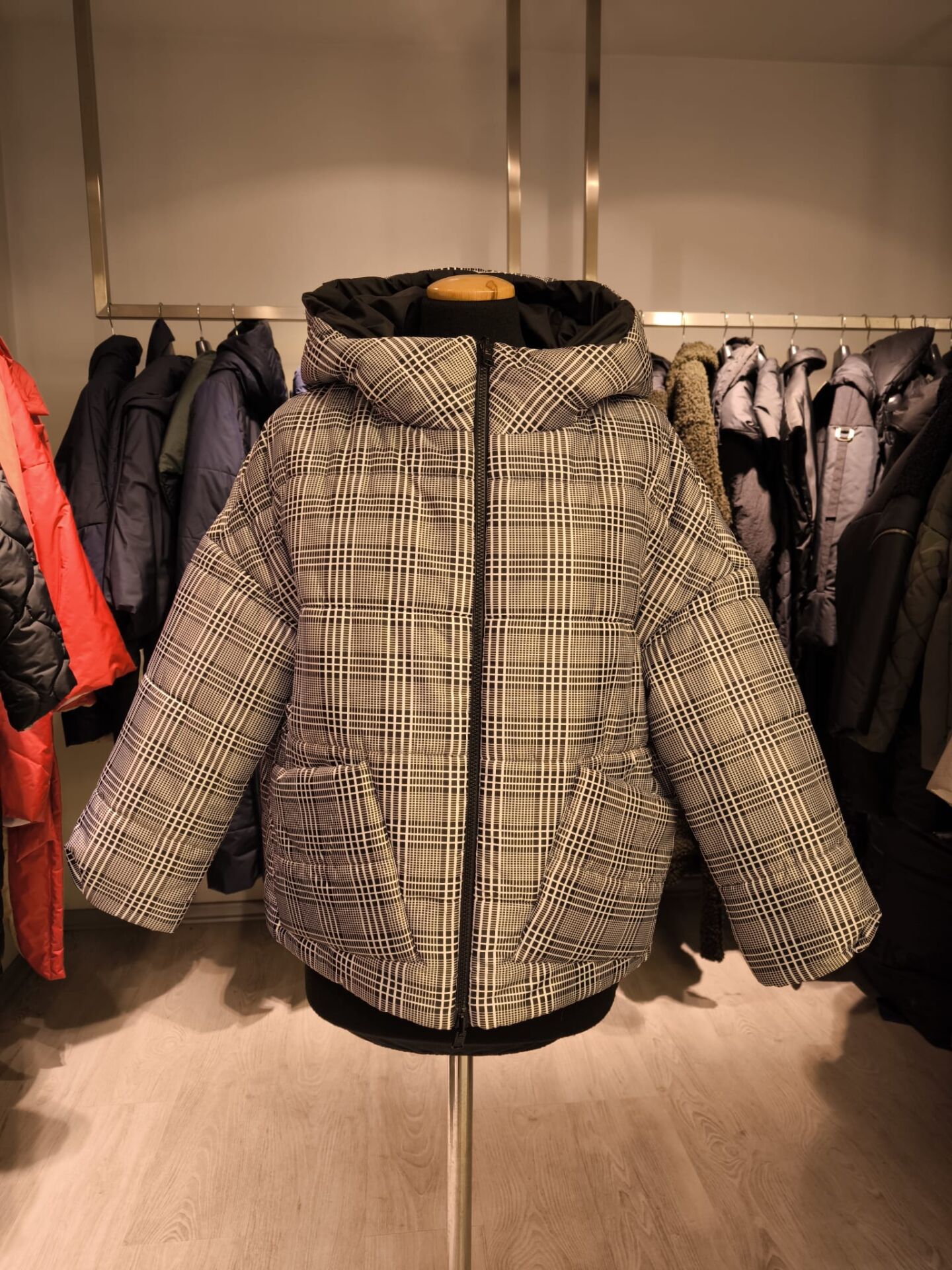 BiBi 2098k Siyah- Ekose Çift Taraflı Kısa Mont