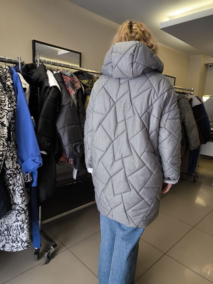 BiBi 2424 Çift Taraflı Geometrik Kapitoneli Gri Kadın Mont