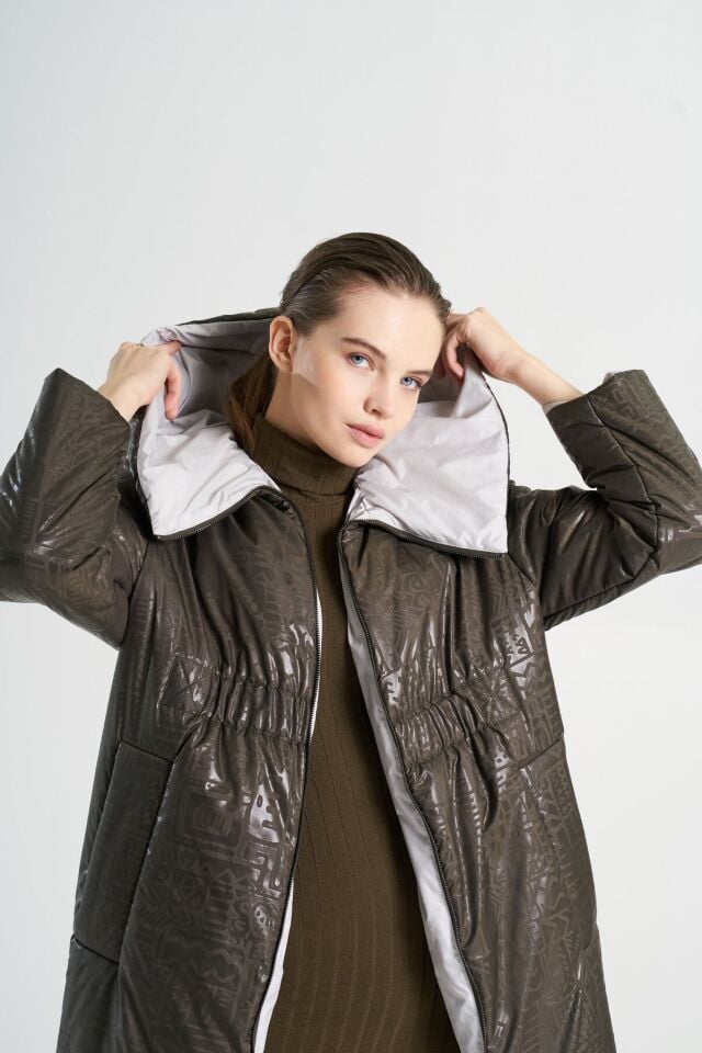 BiBi 2332 Desenli Parlak Kumaş Kahverengi Kadın Mont