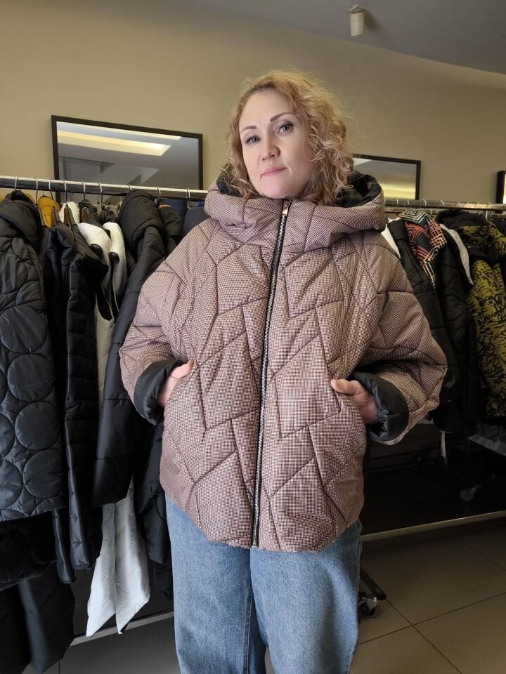 BiBi 2312 Bordo Geometrik Kapitoneli Kısa Kadın Mont