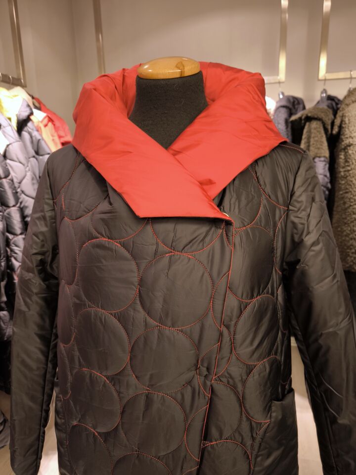 BiBi 2150 Yuvarlak Kapitoneli Kırmızı Siyah Mont