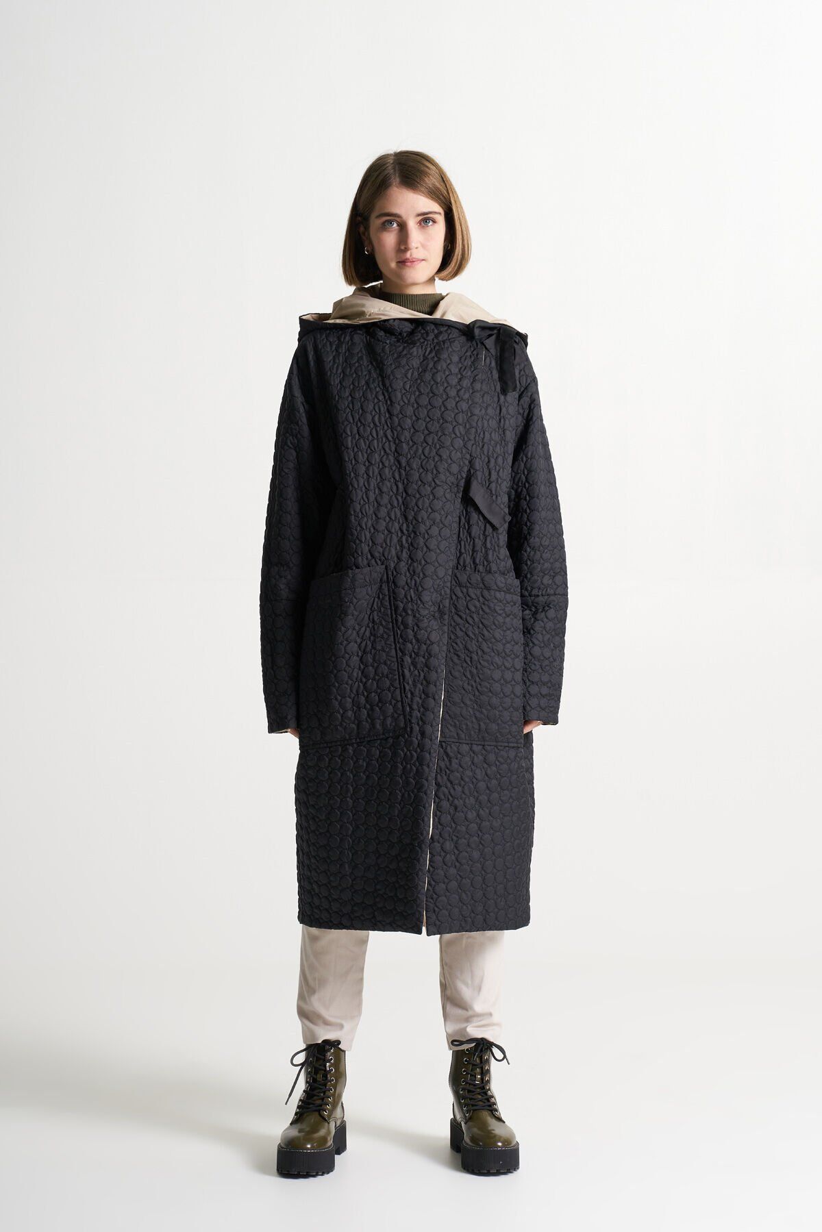 BiBi 2238 Bej-Siyah Kadın Uzun Mevsimlik Ceket