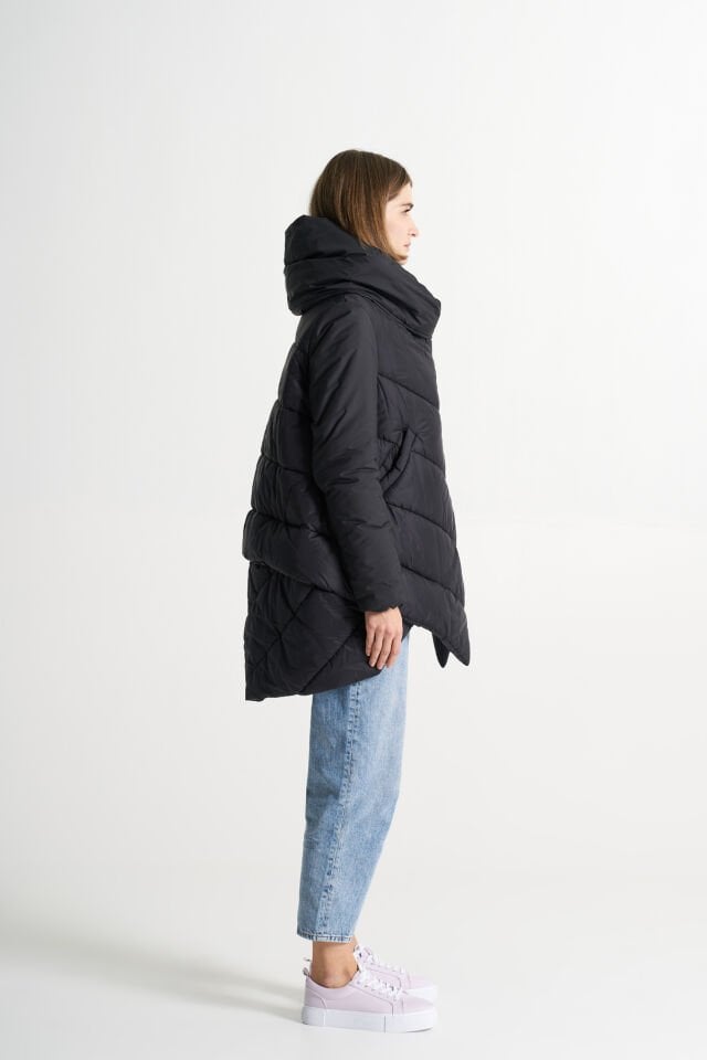 BiBi 2140 Asimetri Detaylı Kısa Kadın Mont