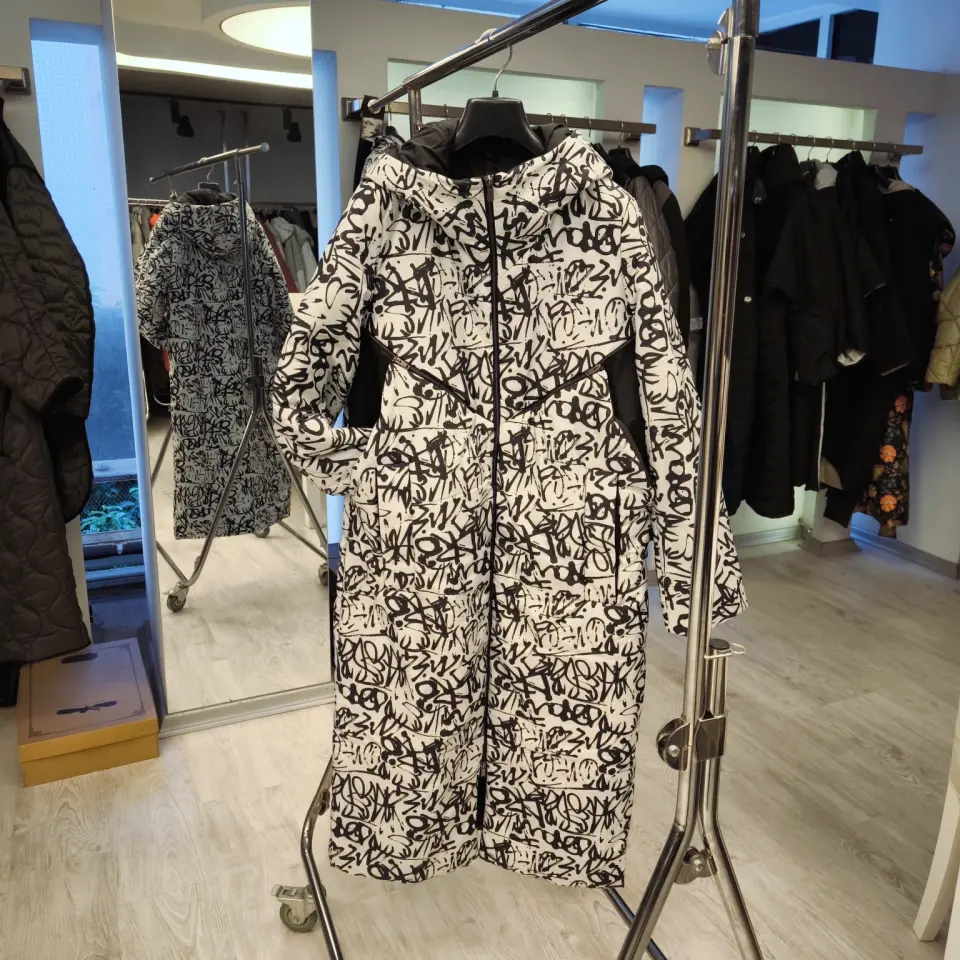 BiBi 2134 Siyah Beyaz Desenli Uzun Kadın Mont