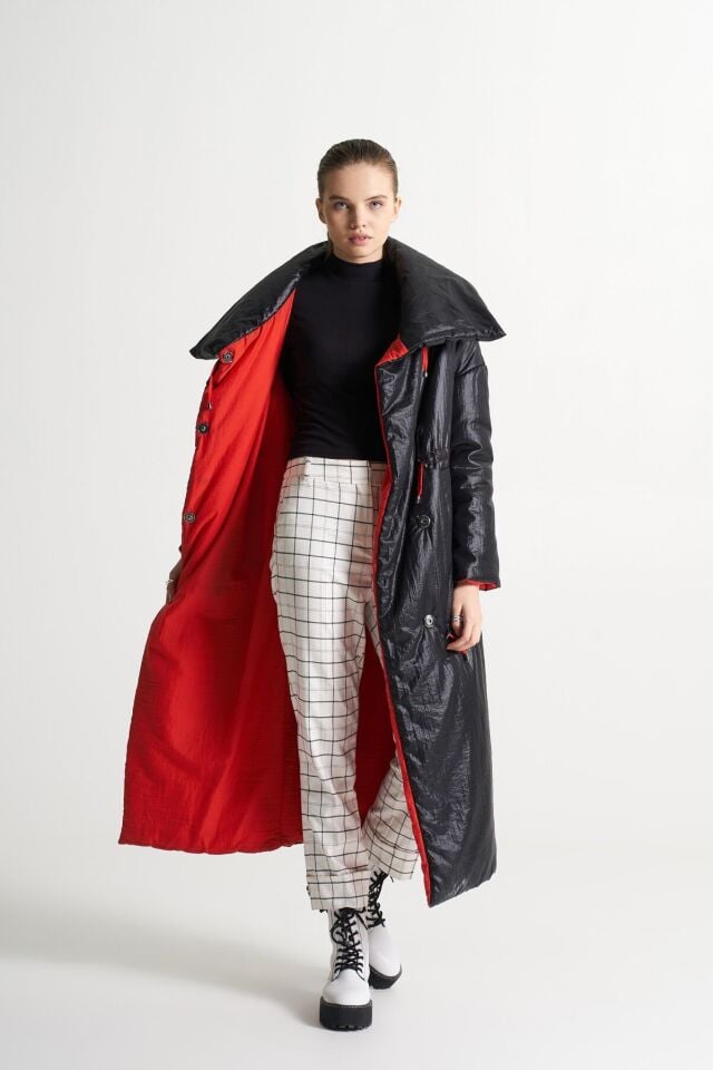 BiBi 2272 Kırmızı Bağcık Detaylı Siyah Uzun Mont