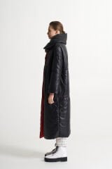 BiBi 2272 Kırmızı Bağcık Detaylı Siyah Uzun Mont