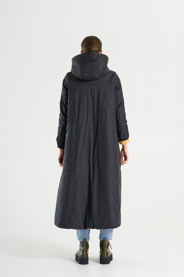 BiBi 2128u Önü Kısa Arkası Uzun Siyah Kadın Mont