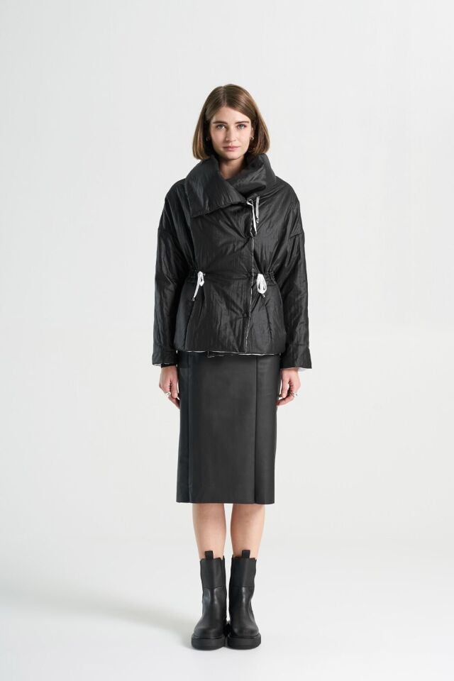 BiBi 2272k Belden Büzgülü Siyah Kısa Mont