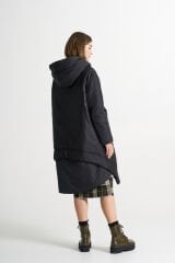 BiBi 2358 Eteği Asimetri Detaylı Siyah Kadın Mont