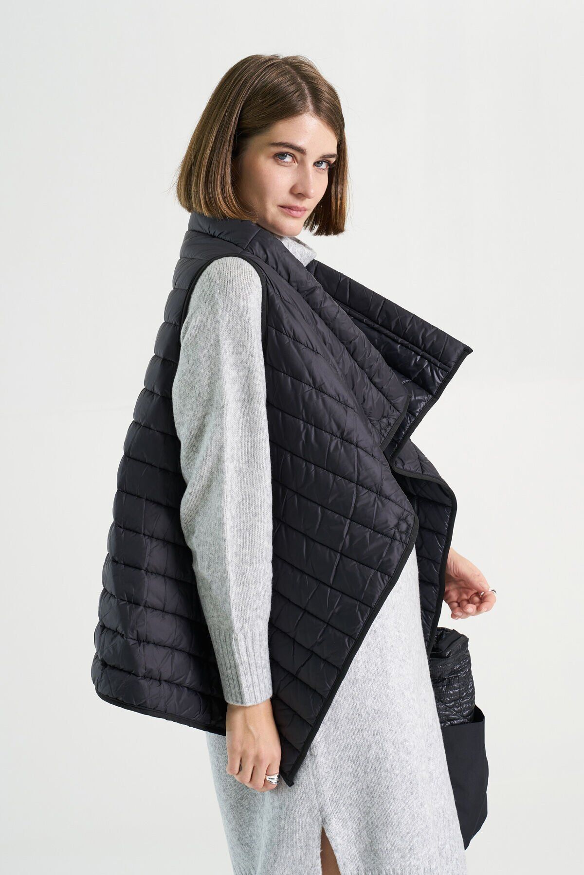 BiBi 2028 Siyah Kadın Mont Kumaş Yelek